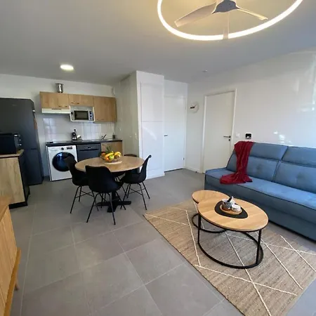 Διαμέρισμα Neuf Et Confortable Classe 4 Etoiles